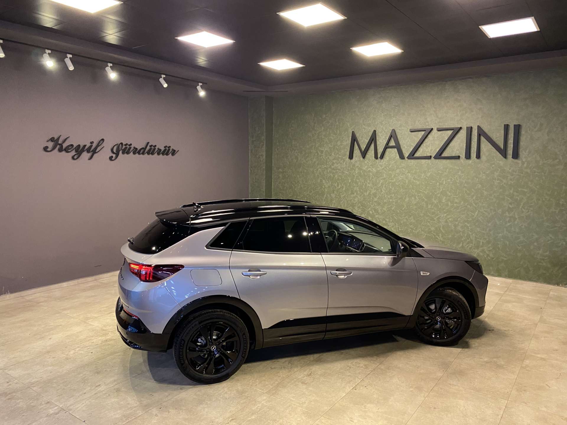 OPEL GRANDLAND 1.5D GS AT8