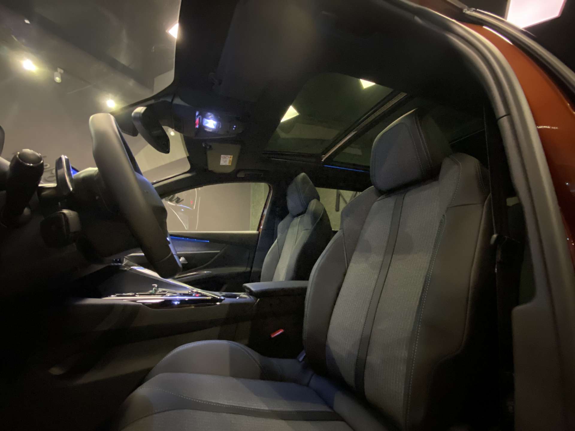 PEUGEOT 5008 ALLURE 1.5 BLUEHDI 130HP EAT8