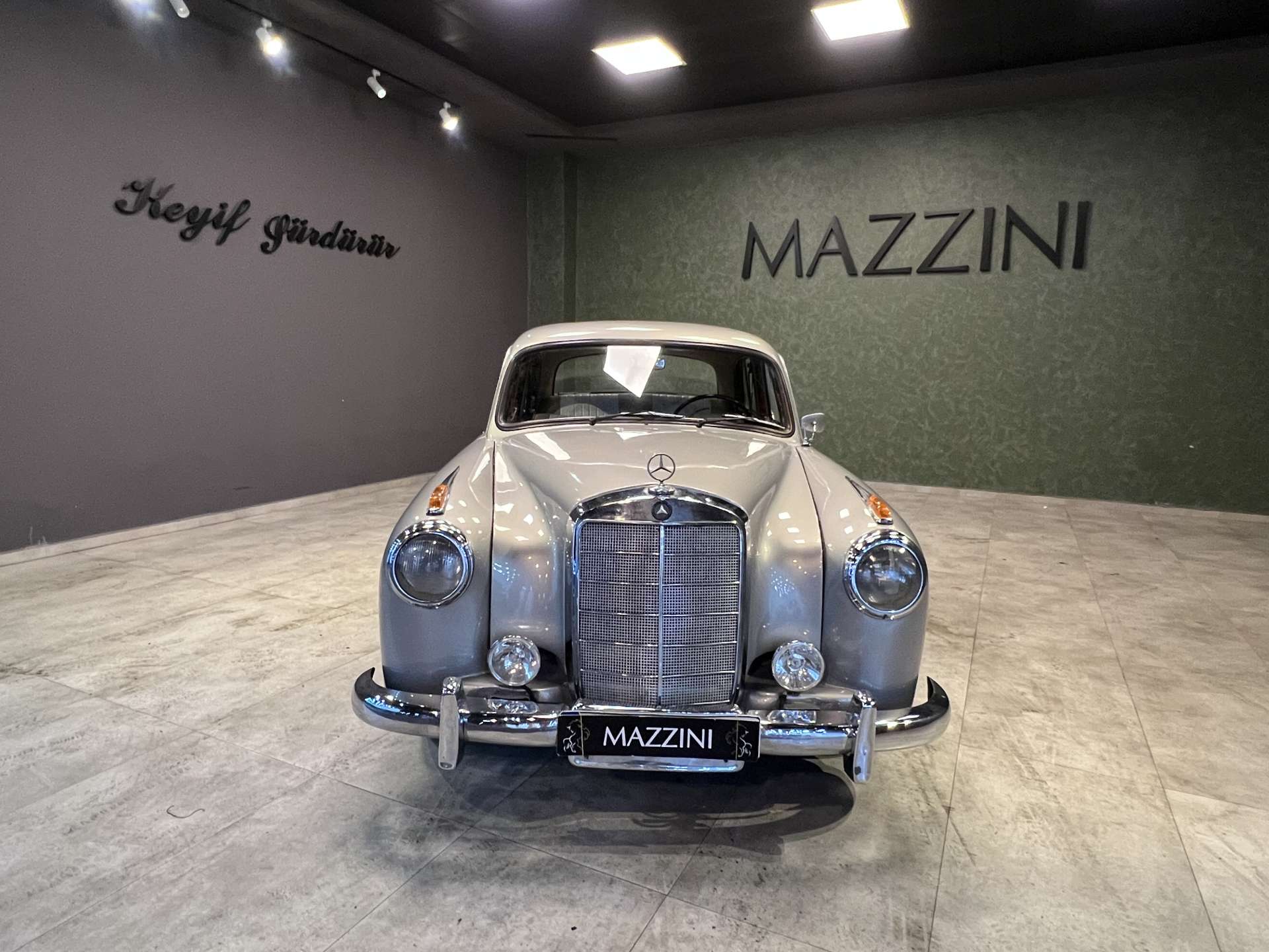 MERCEDES BENZ 220A  1954 GRİ