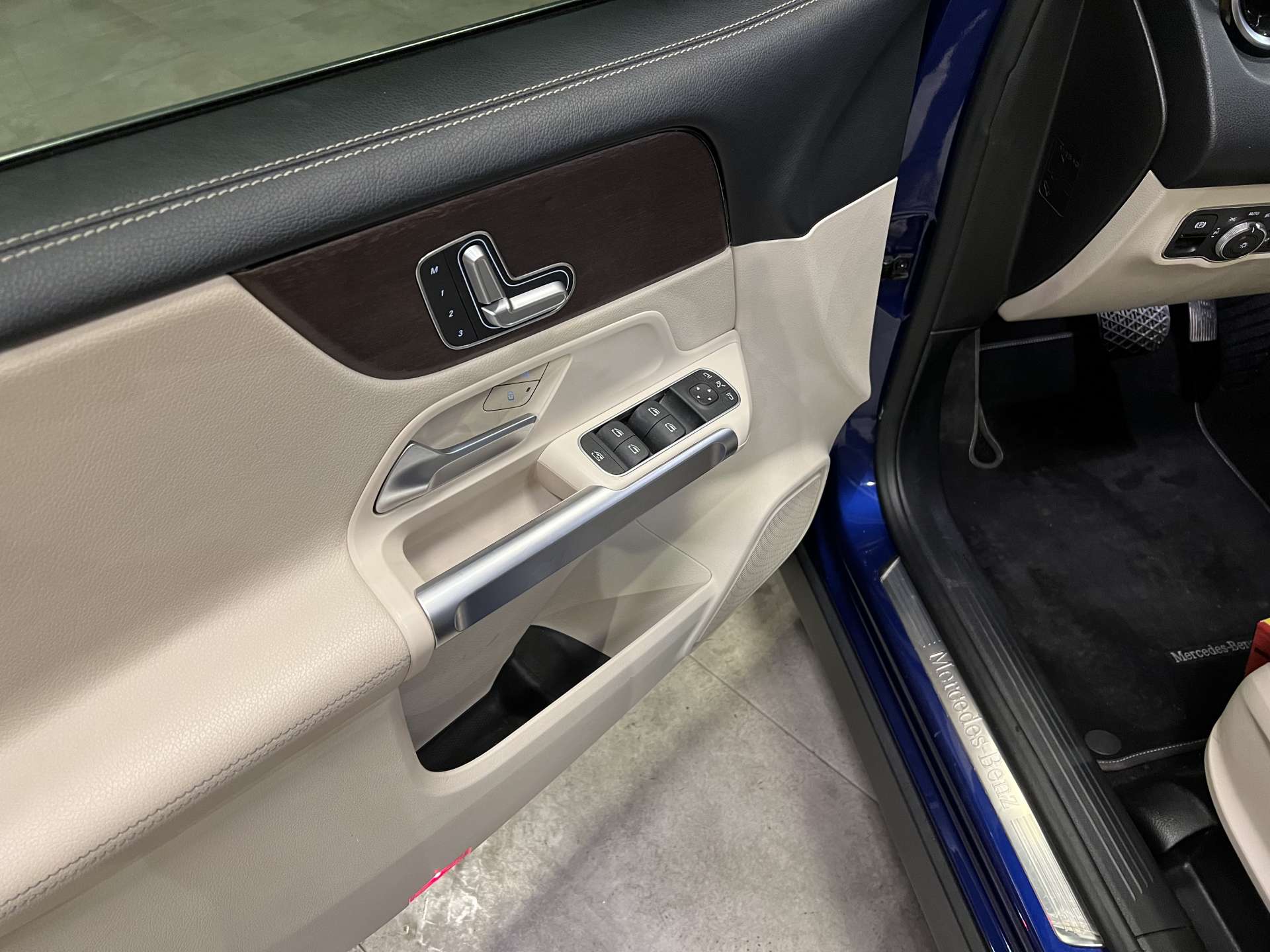 MERCEDES-BENZ GLB 200 PROGRESSİVE