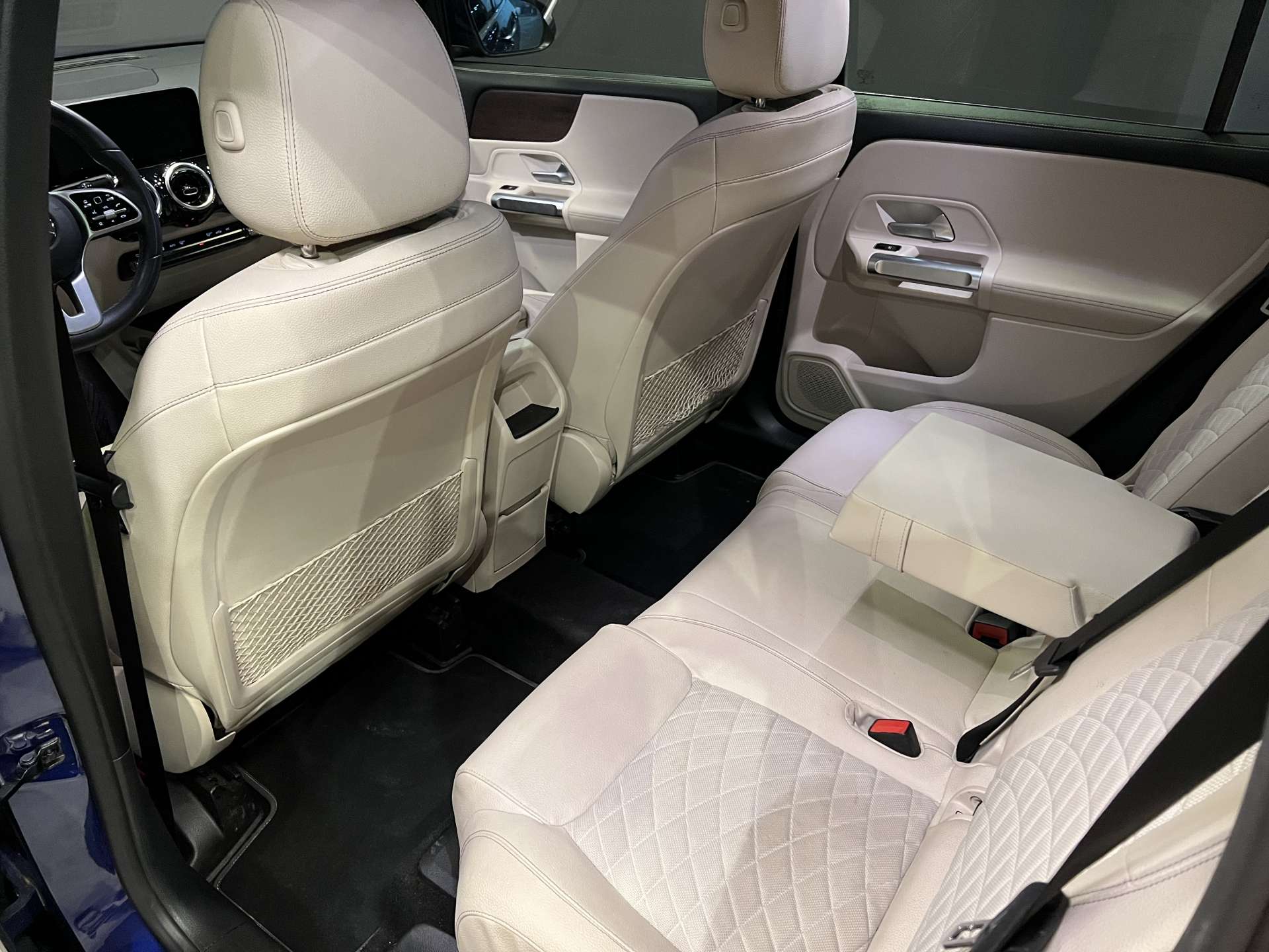 MERCEDES-BENZ GLB 200 PROGRESSİVE