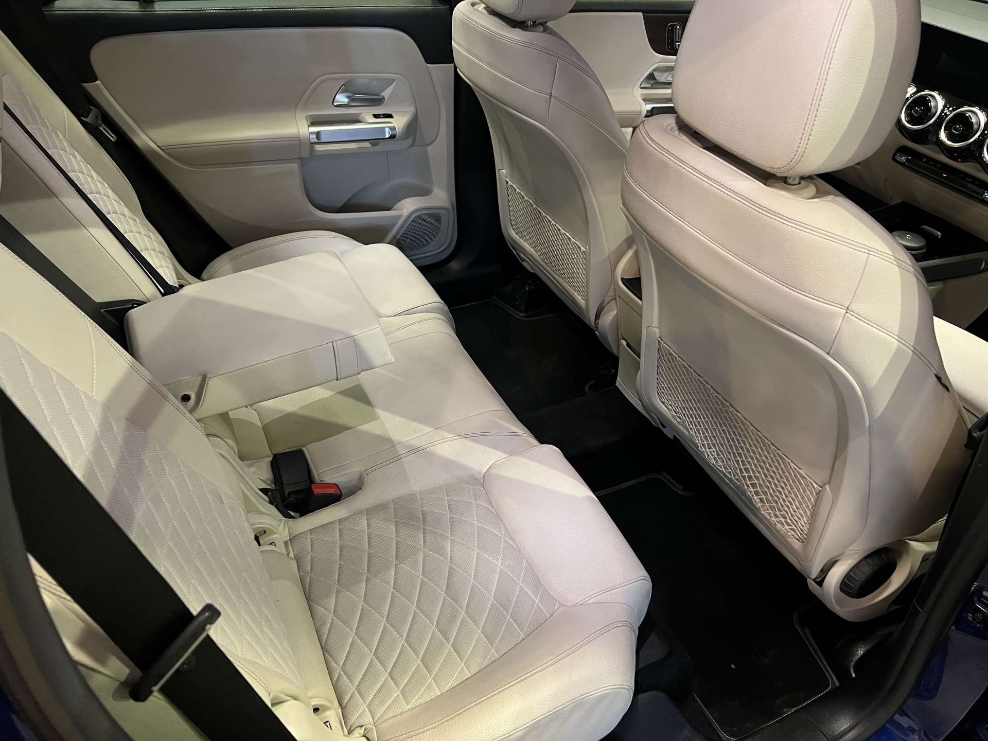 MERCEDES-BENZ GLB 200 PROGRESSİVE