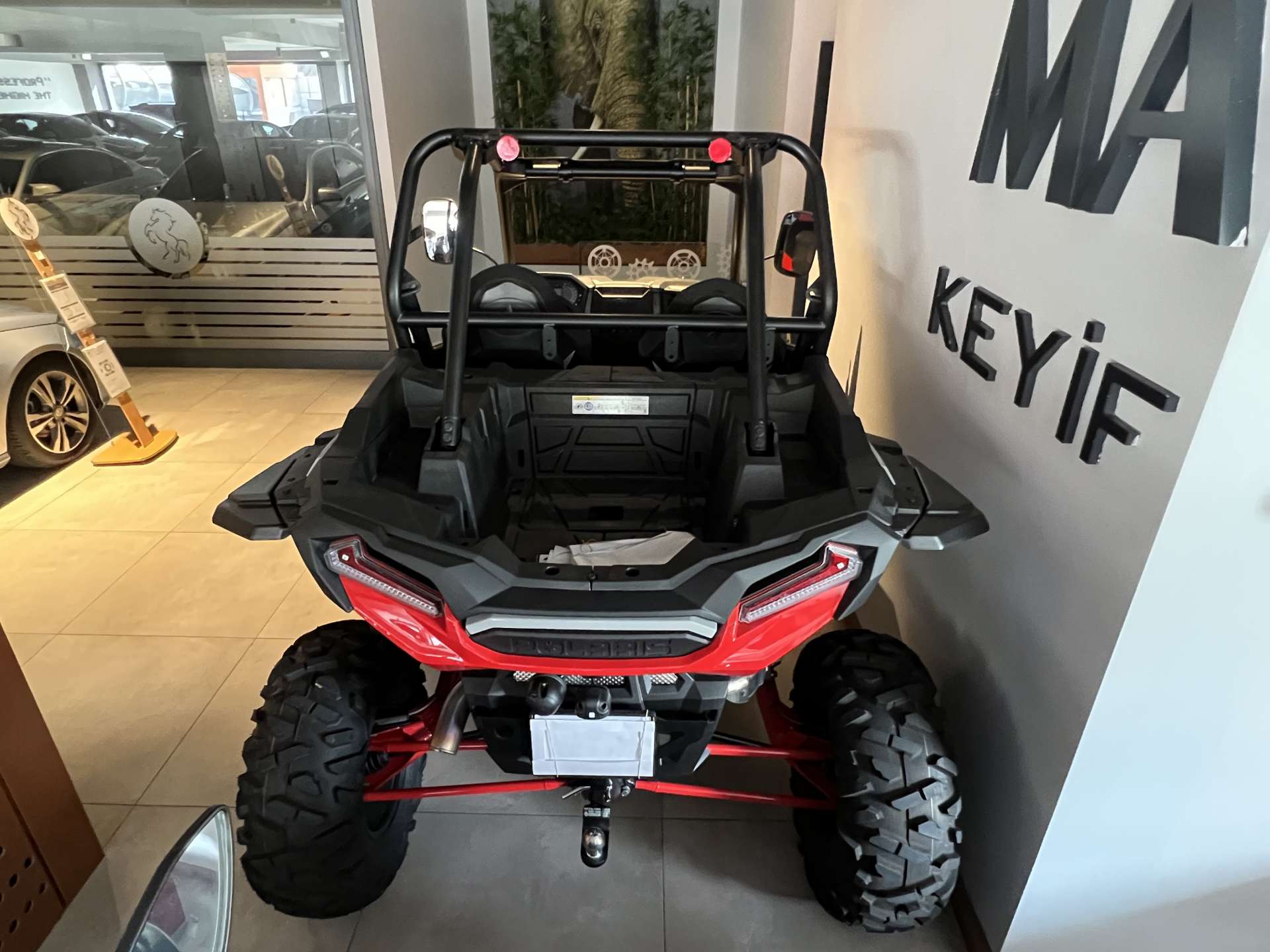 POLARIS RZR XP 1000
