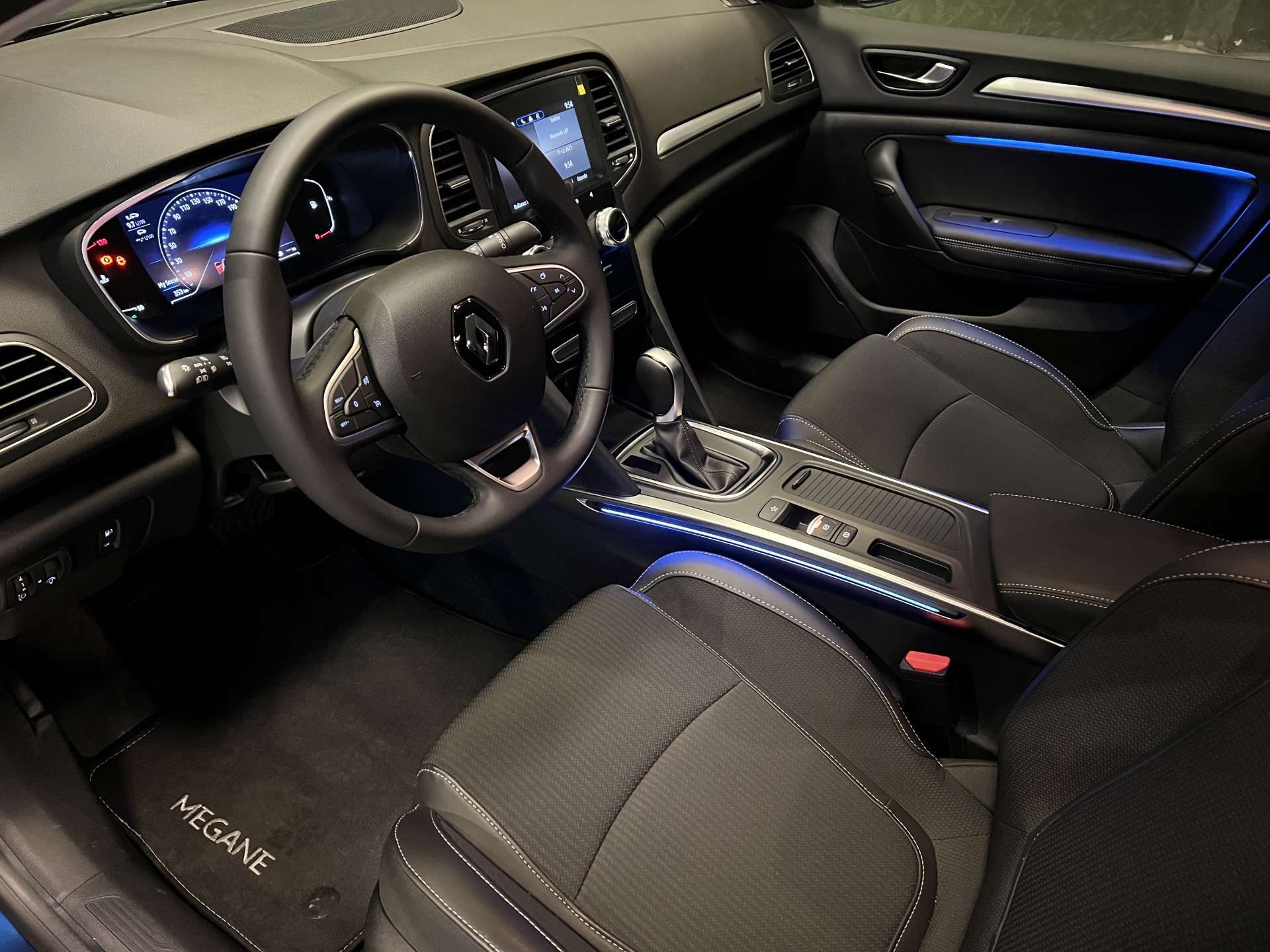 RENAULT MEGANE 1.3 TCE EDC  ICON