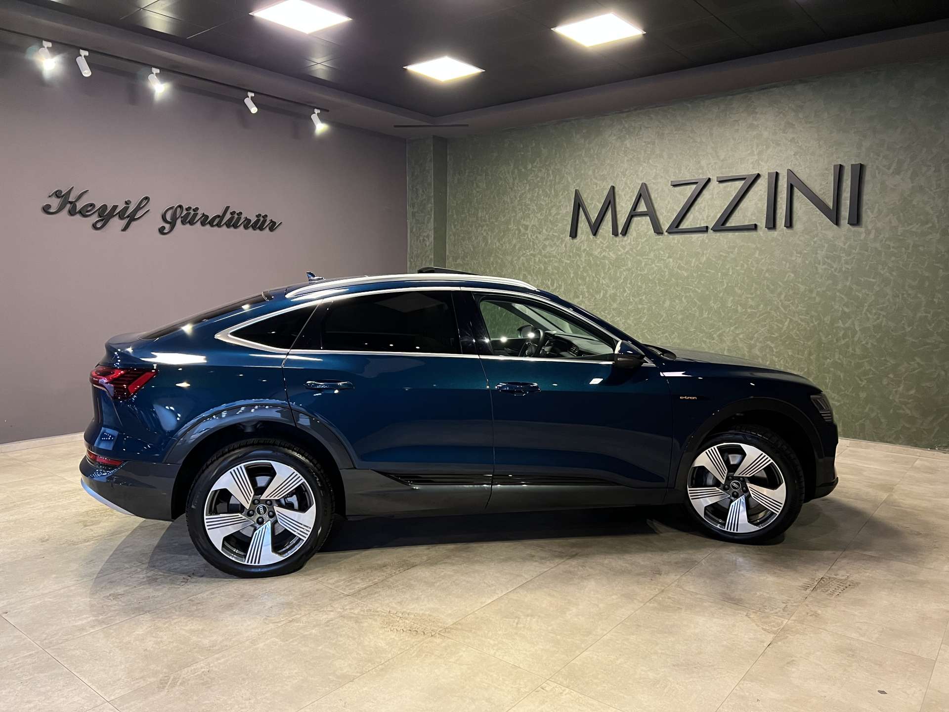 AUDI E-TRON SPORTBACK 55 ADVANCED