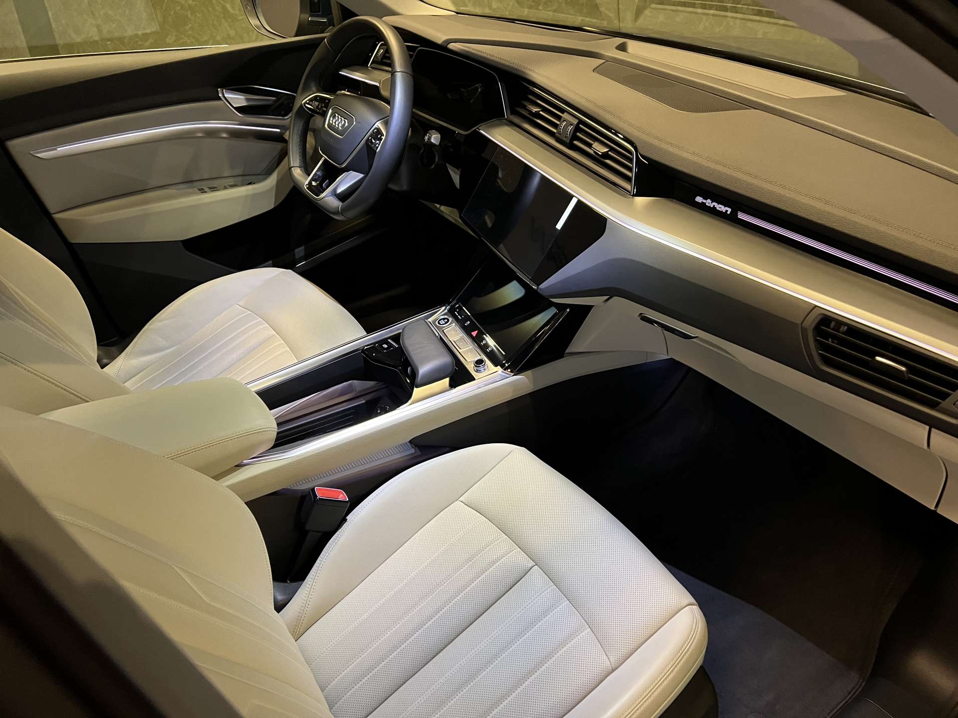 AUDI E-TRON SPORTBACK 55 ADVANCED