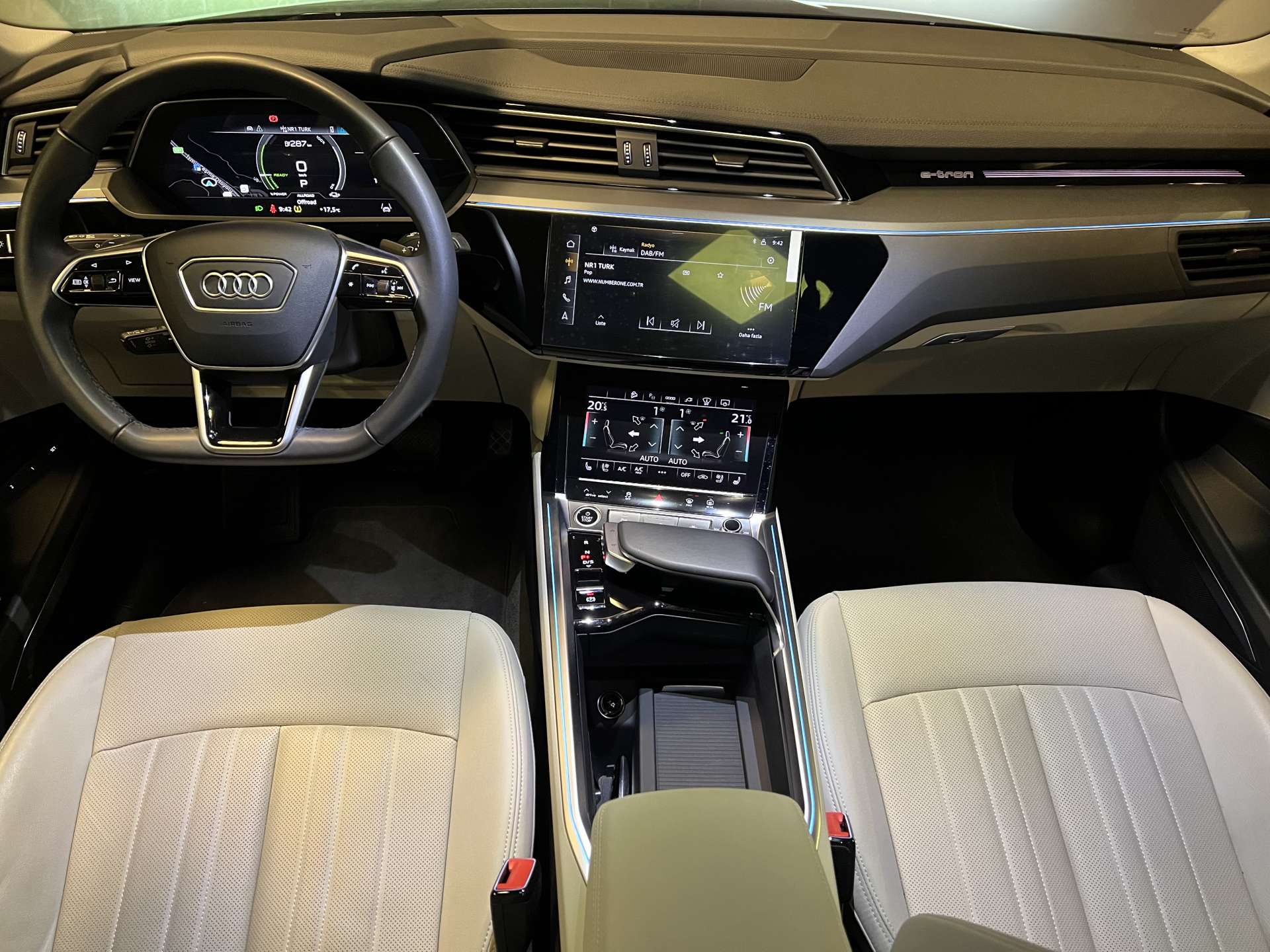 AUDI E-TRON SPORTBACK 55 ADVANCED