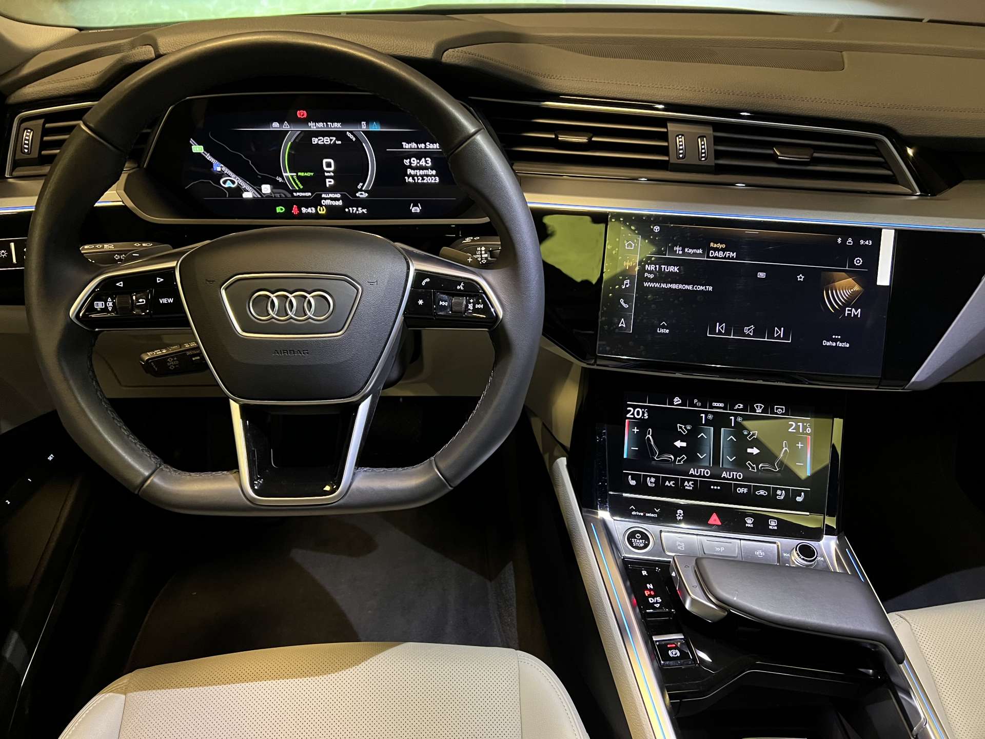 AUDI E-TRON SPORTBACK 55 ADVANCED