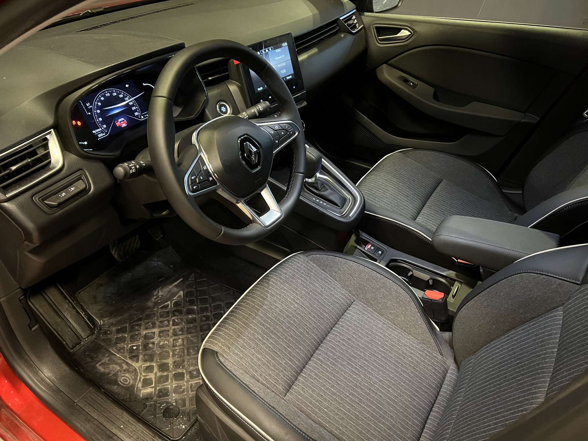 RENAULT CLİO 1.0 TCE XTRONIC ICON