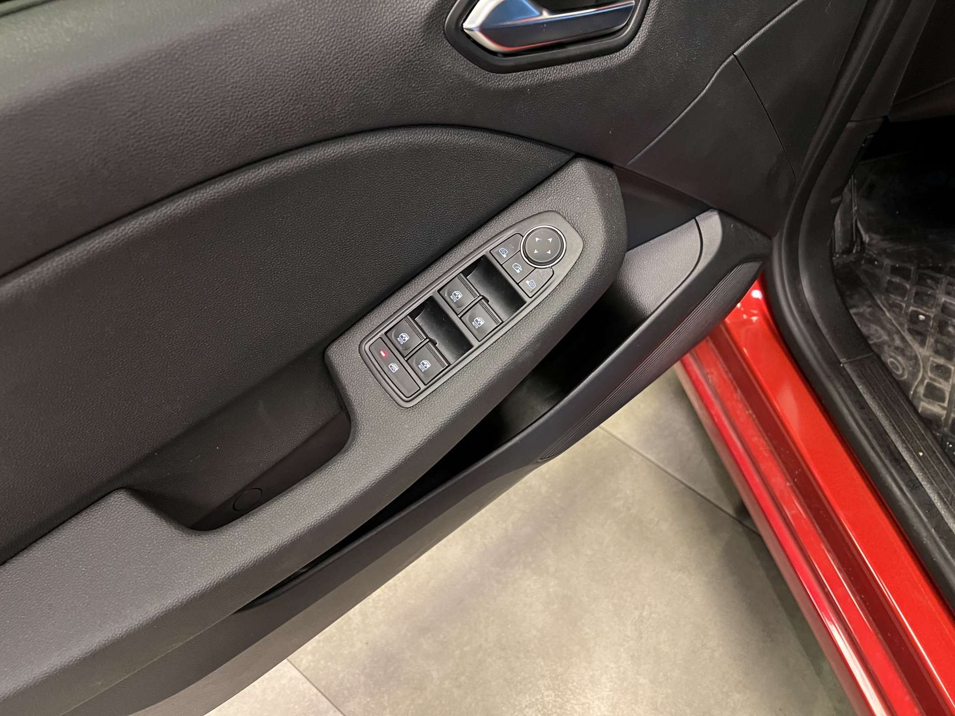 RENAULT CLİO 1.0 TCE XTRONIC ICON