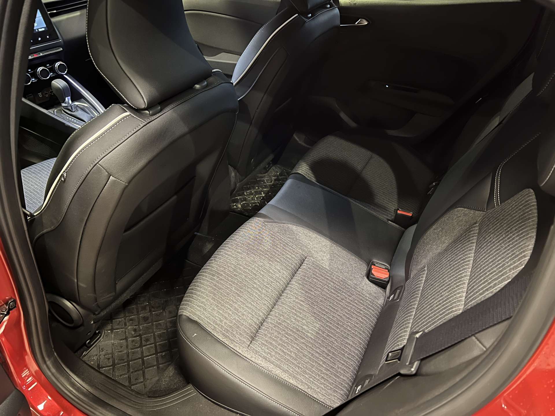 RENAULT CLİO 1.0 TCE XTRONIC ICON