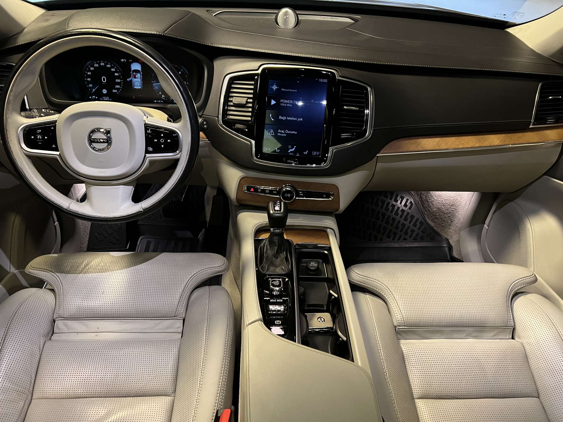 VOLVO XC90 2.0 D5 INSCRIPTION GEARTRONIC