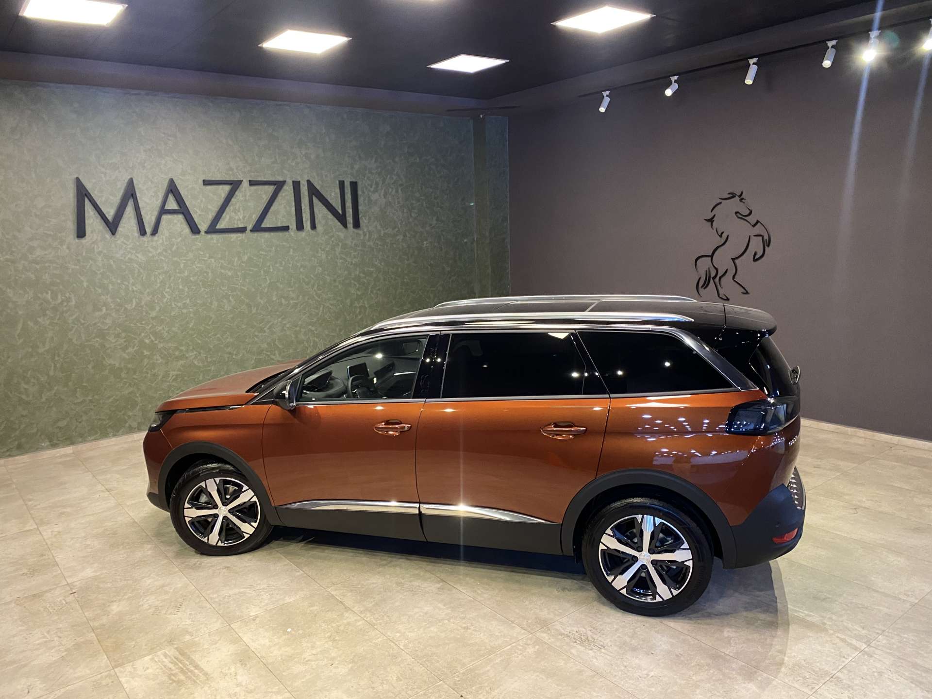 PEUGEOT 5008 1.5 BLUEHDI ALLURE