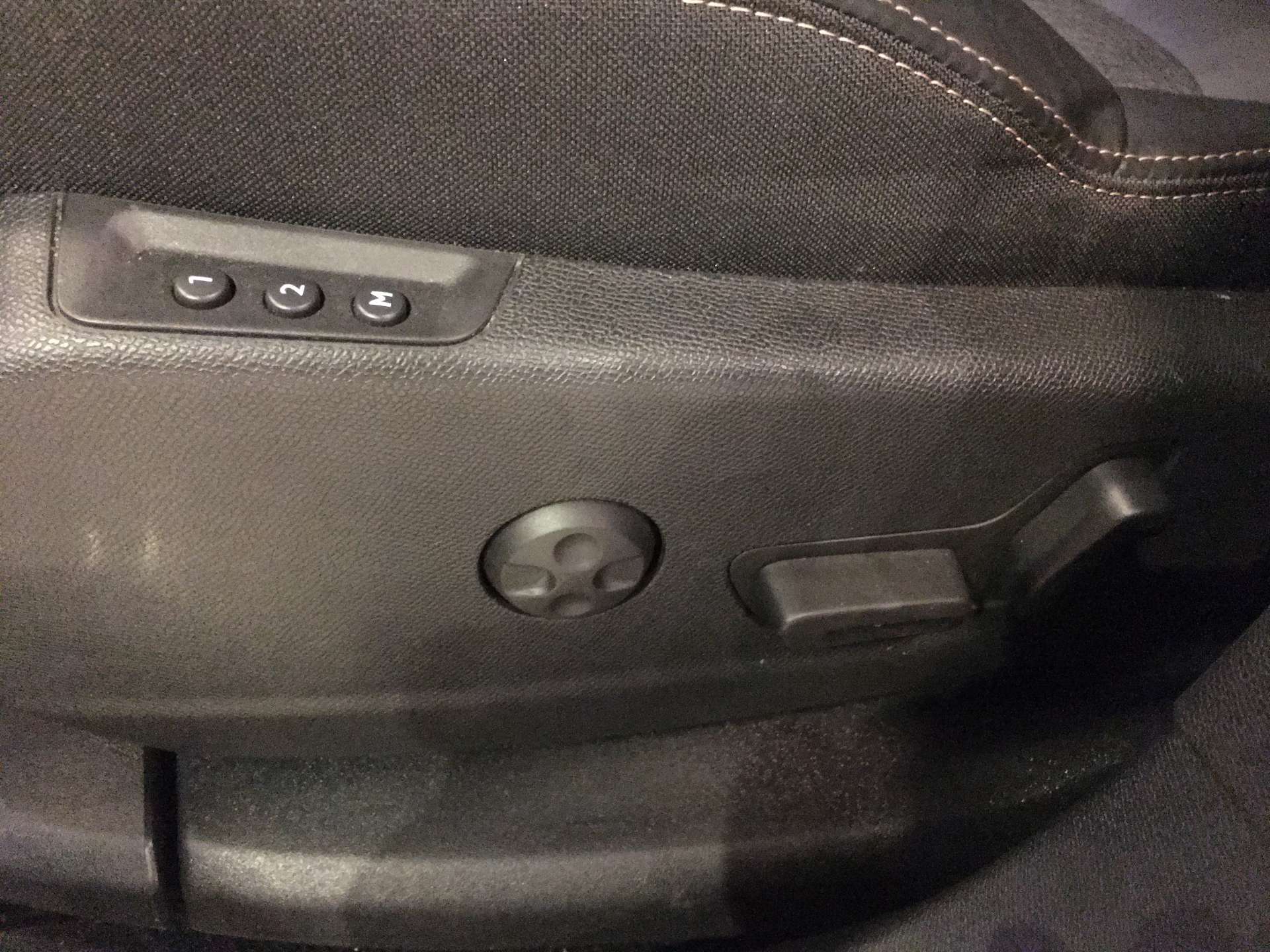 PEUGEOT 3008 1.6 2018 BEYAZ