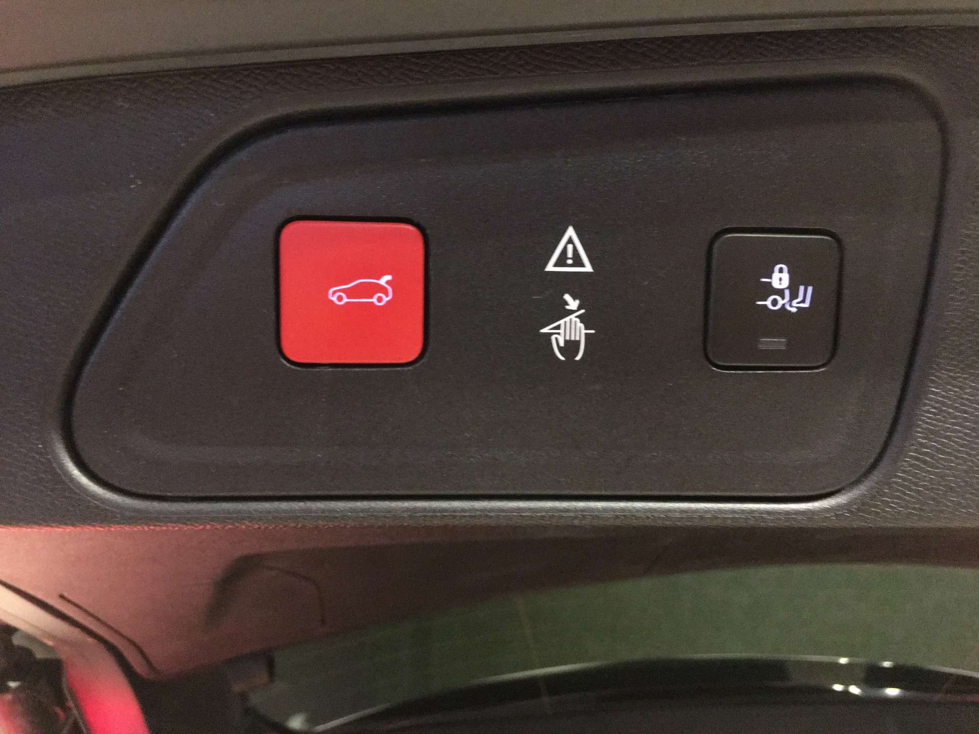 PEUGEOT 3008 1.6 2018 BEYAZ