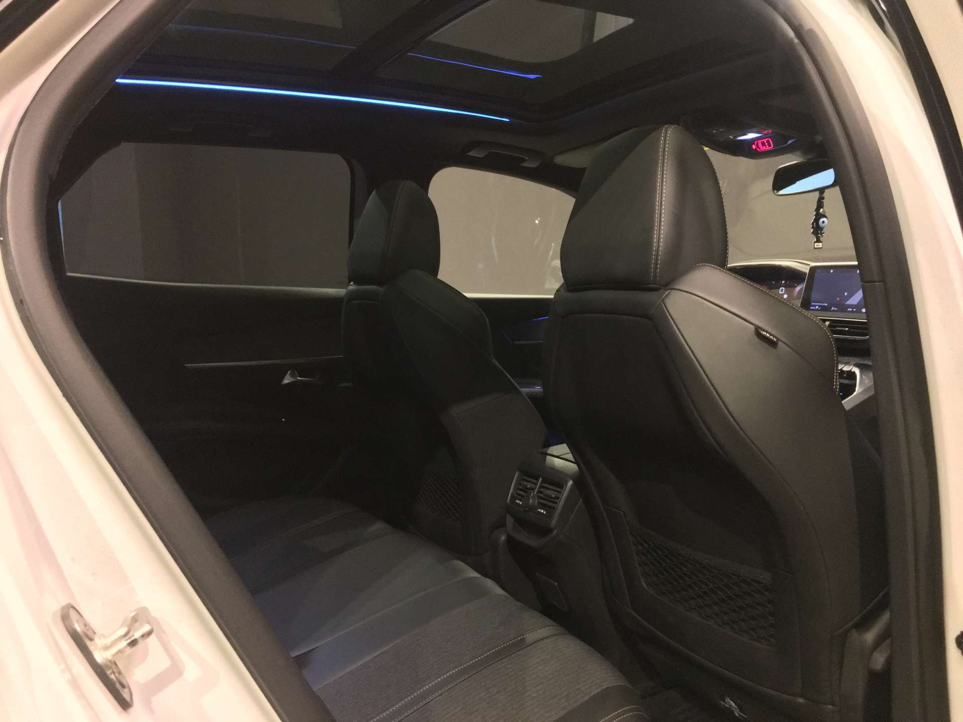 PEUGEOT 3008 1.6 2018 BEYAZ