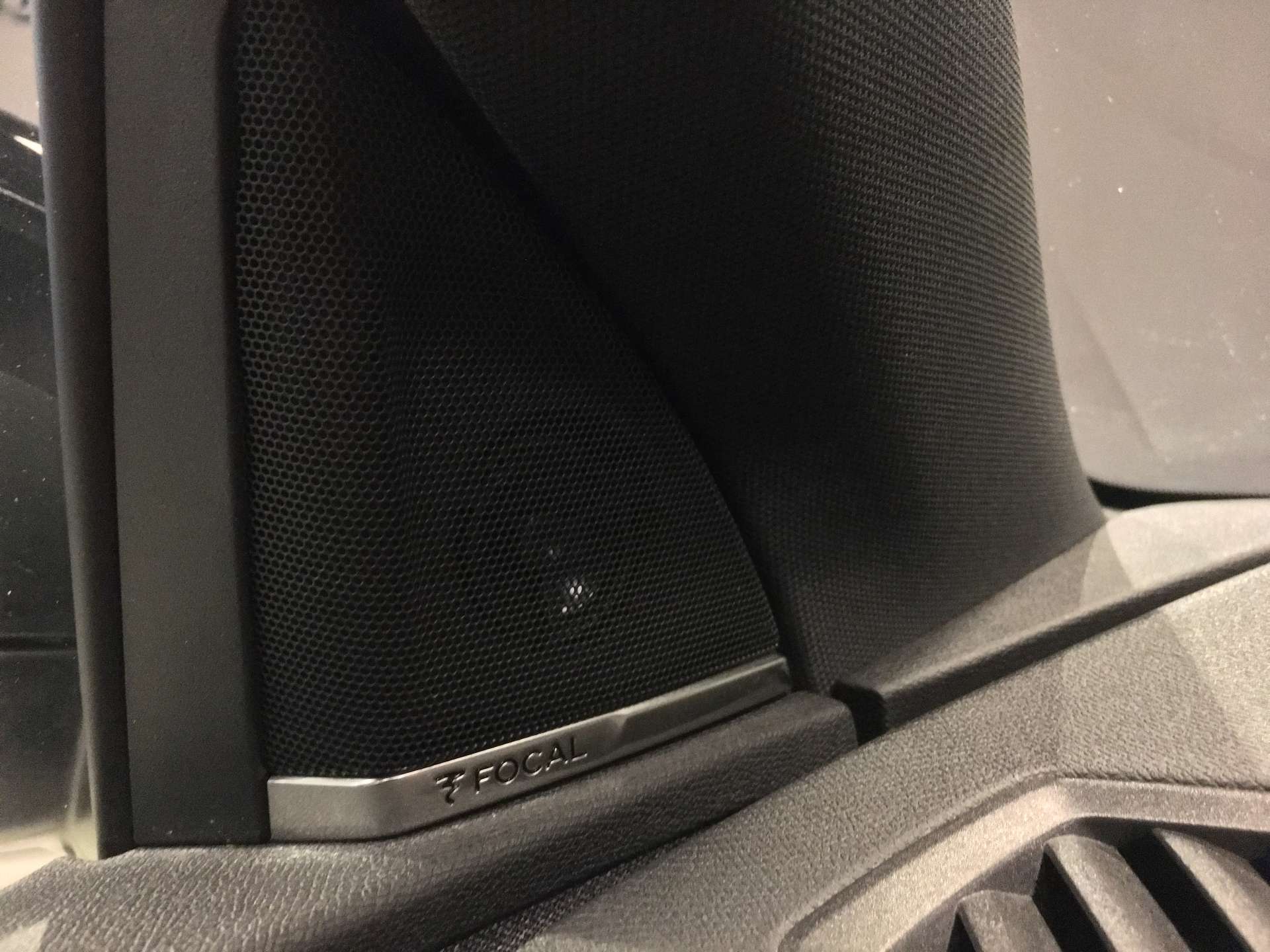 PEUGEOT 3008 1.6 2018 BEYAZ