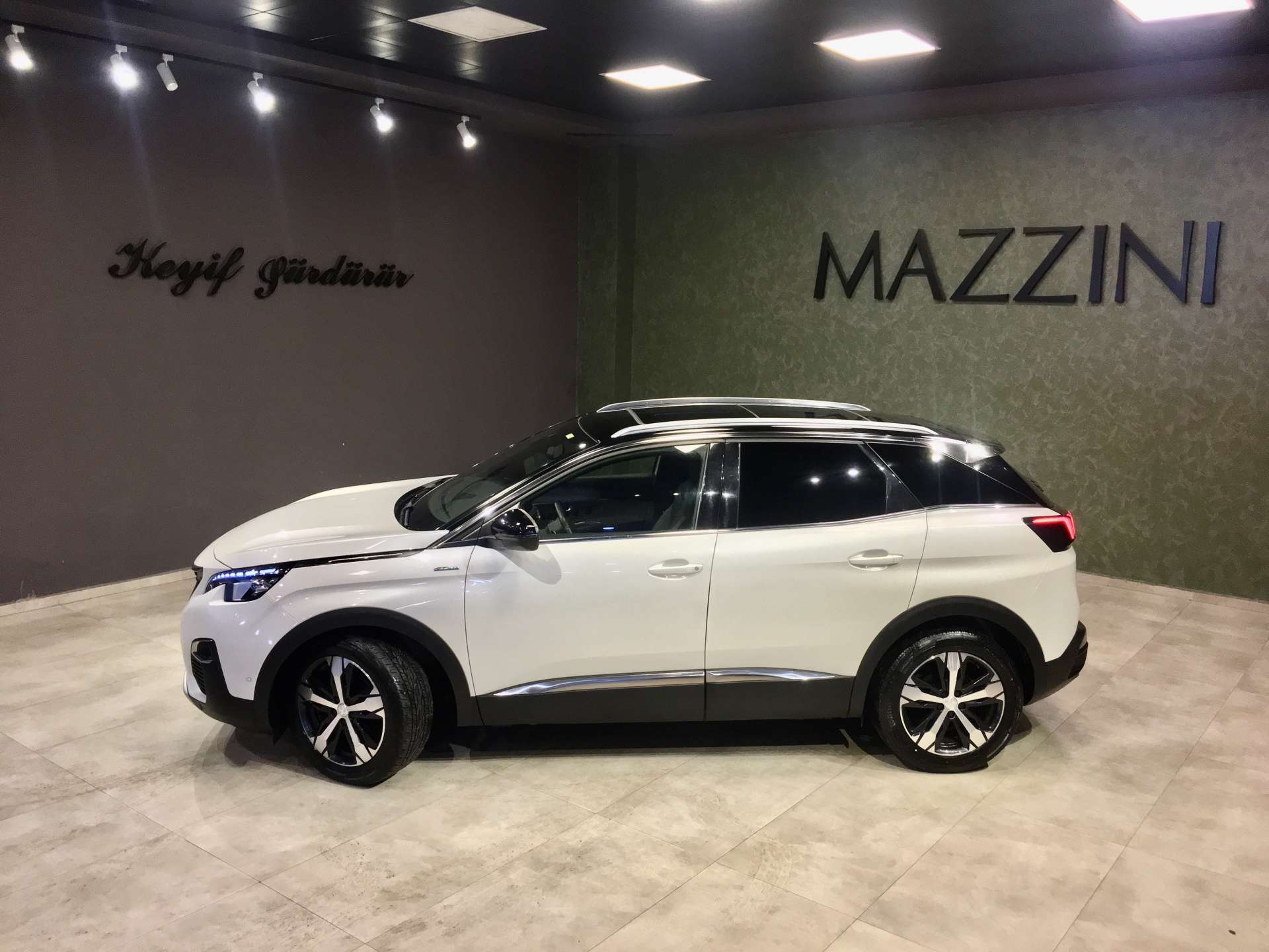 PEUGEOT 3008 1.6 2018 BEYAZ
