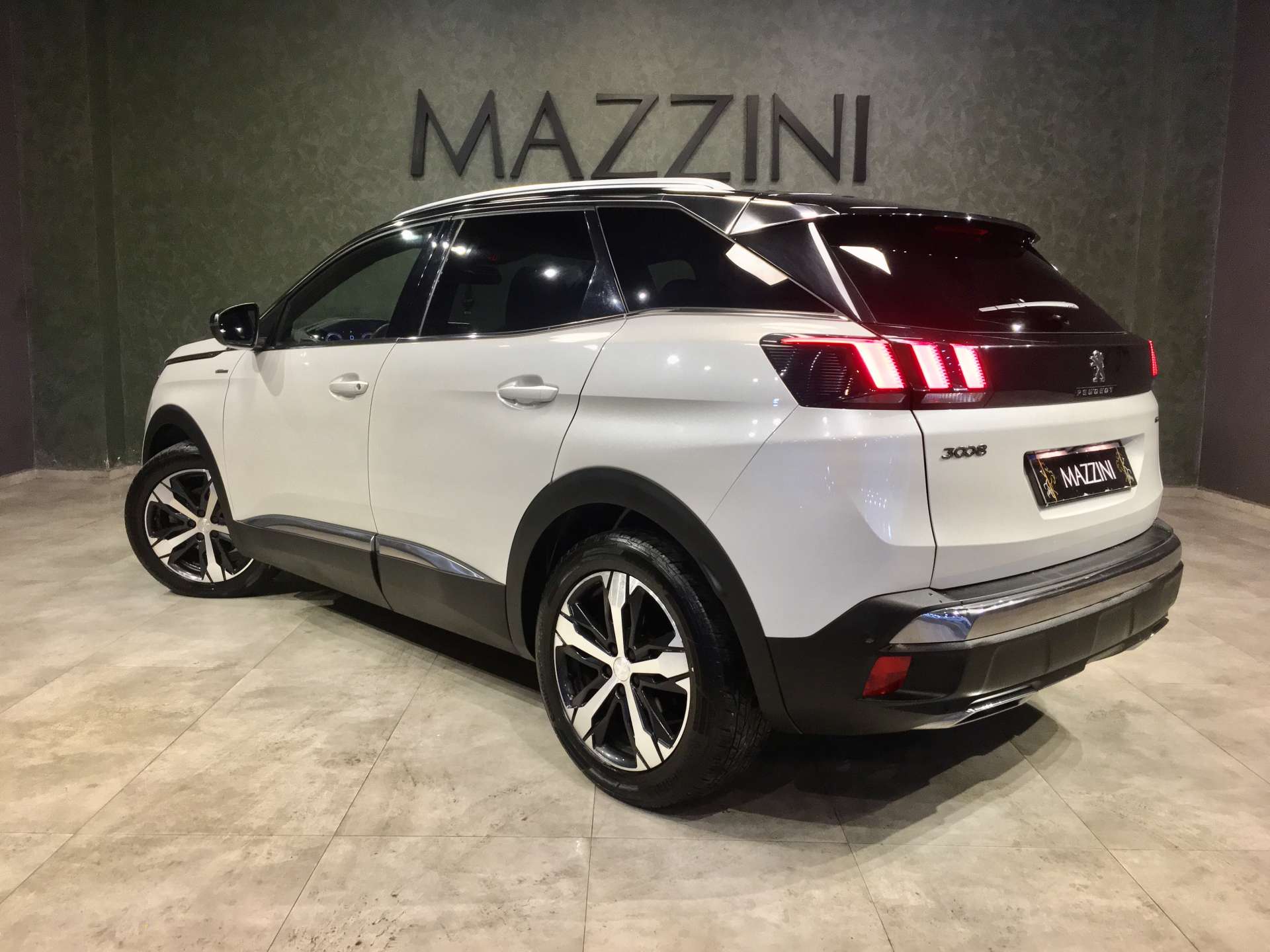 PEUGEOT 3008 1.6 2018 BEYAZ