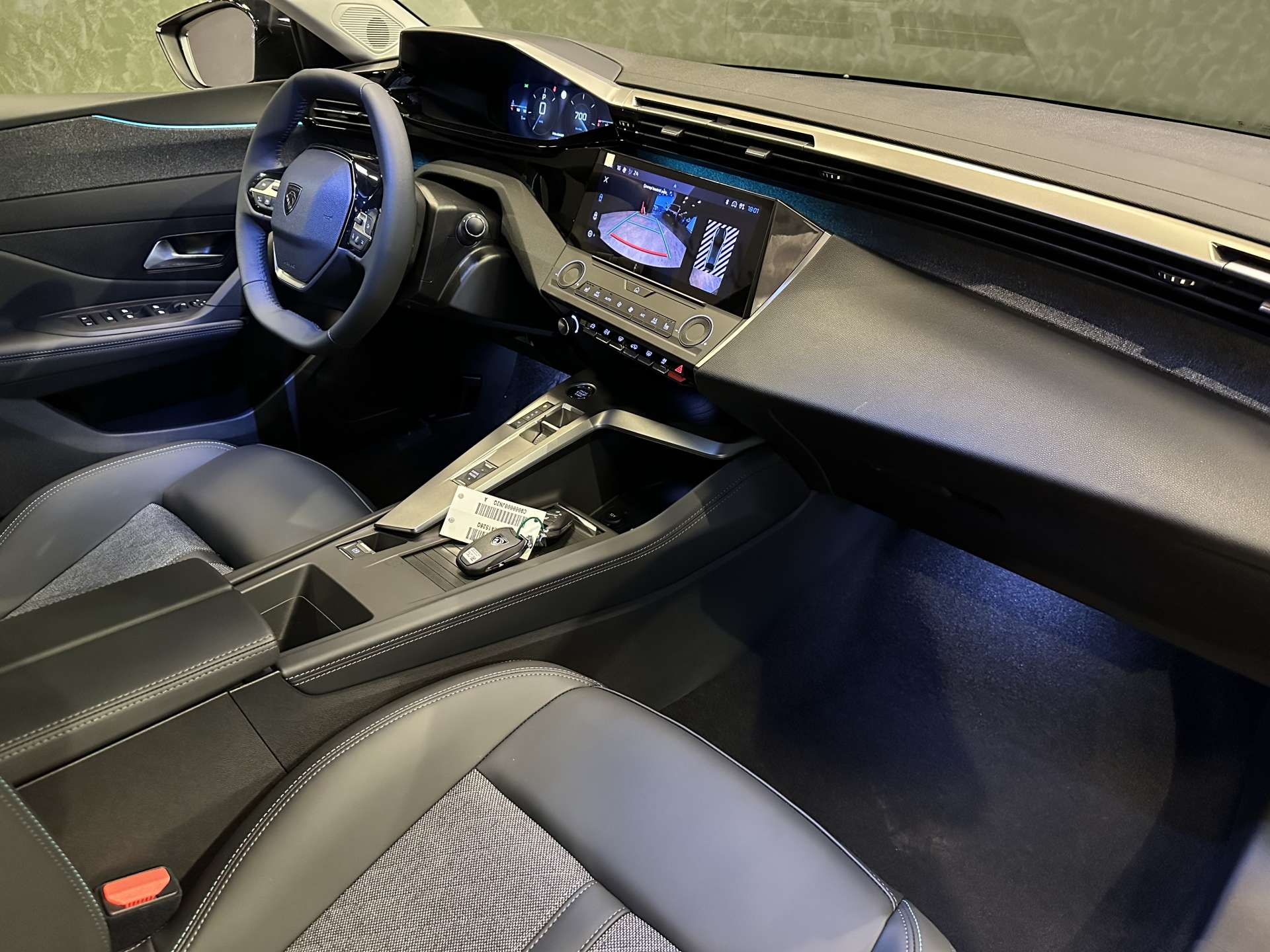 PEUGEOT 408 1.2 ALLURE 2023 GRİ