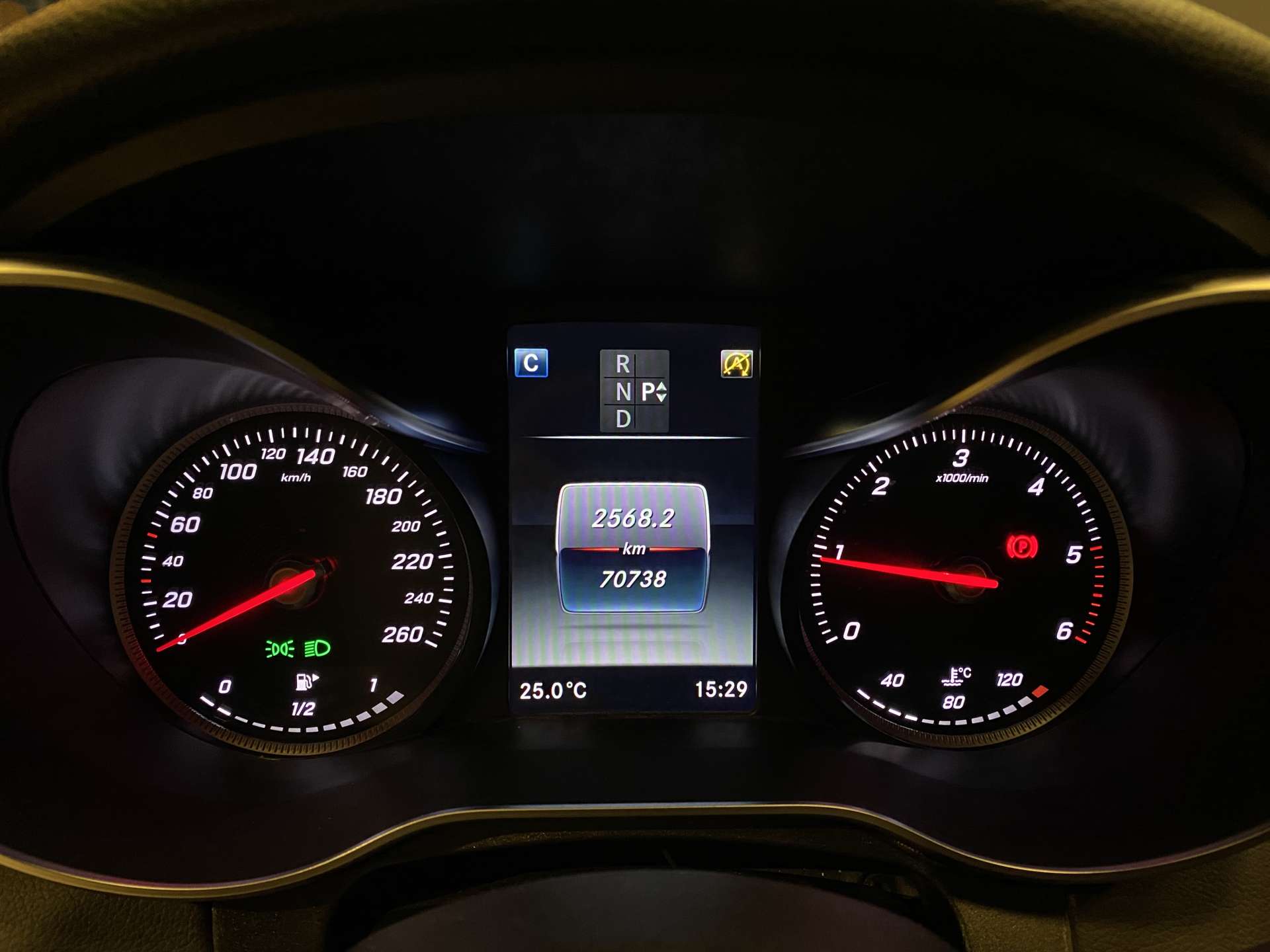 MERCEDES C200 BLUTEC AMG