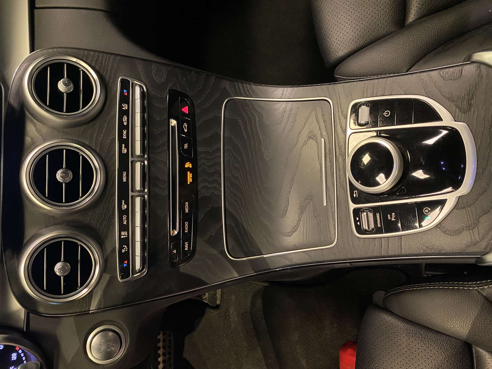 MERCEDES C200 BLUTEC AMG