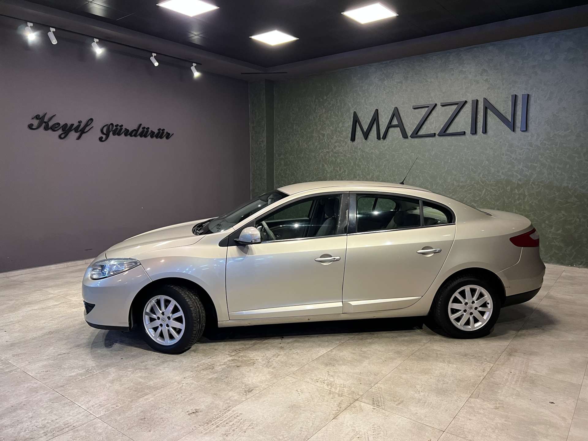 RENAULT FLUENCE 1.5DCİ PRİVİLEGE