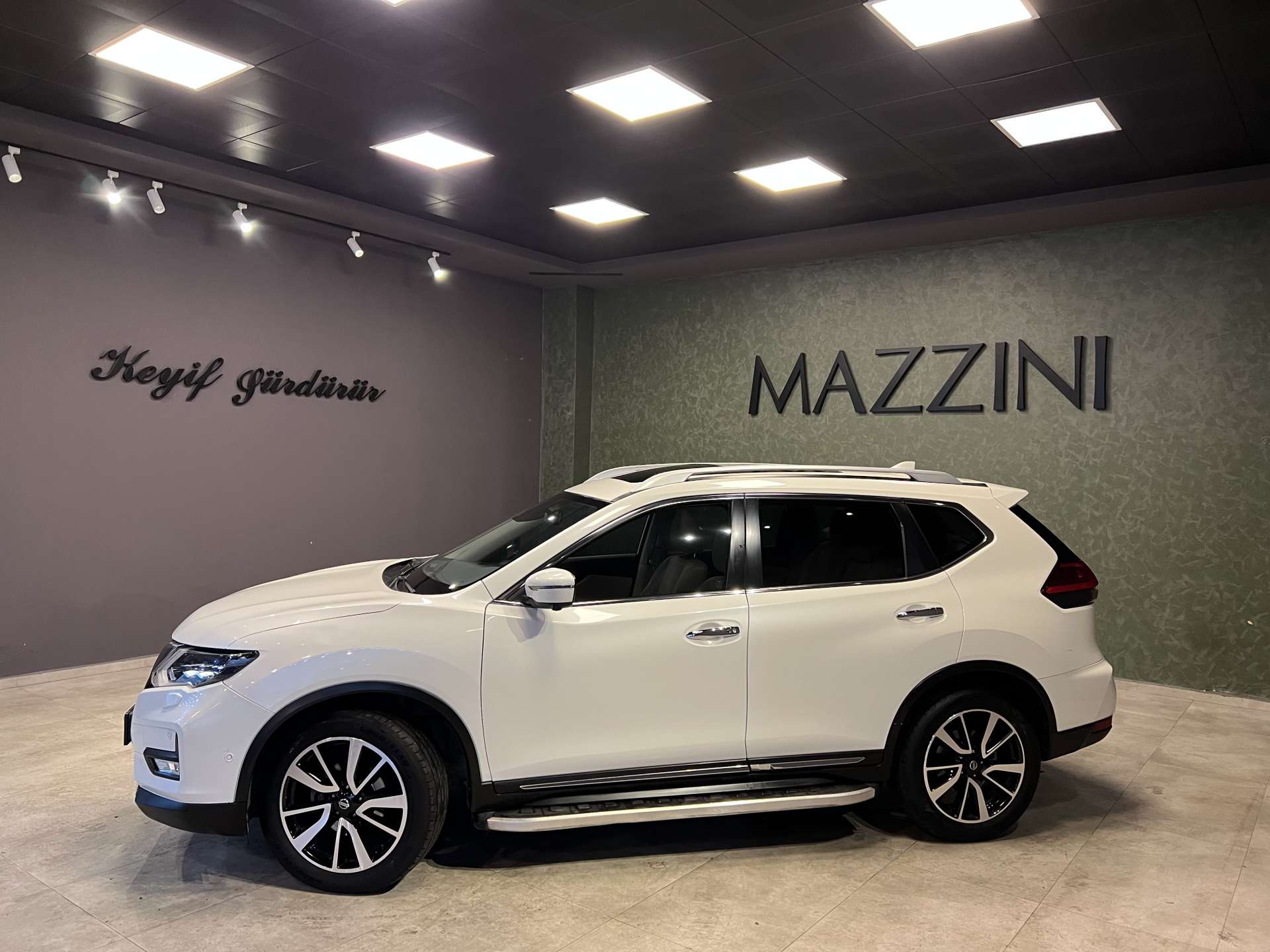 NİSSAN X-TRAIL 1.6DCİ X-TRONIC PLATINUM