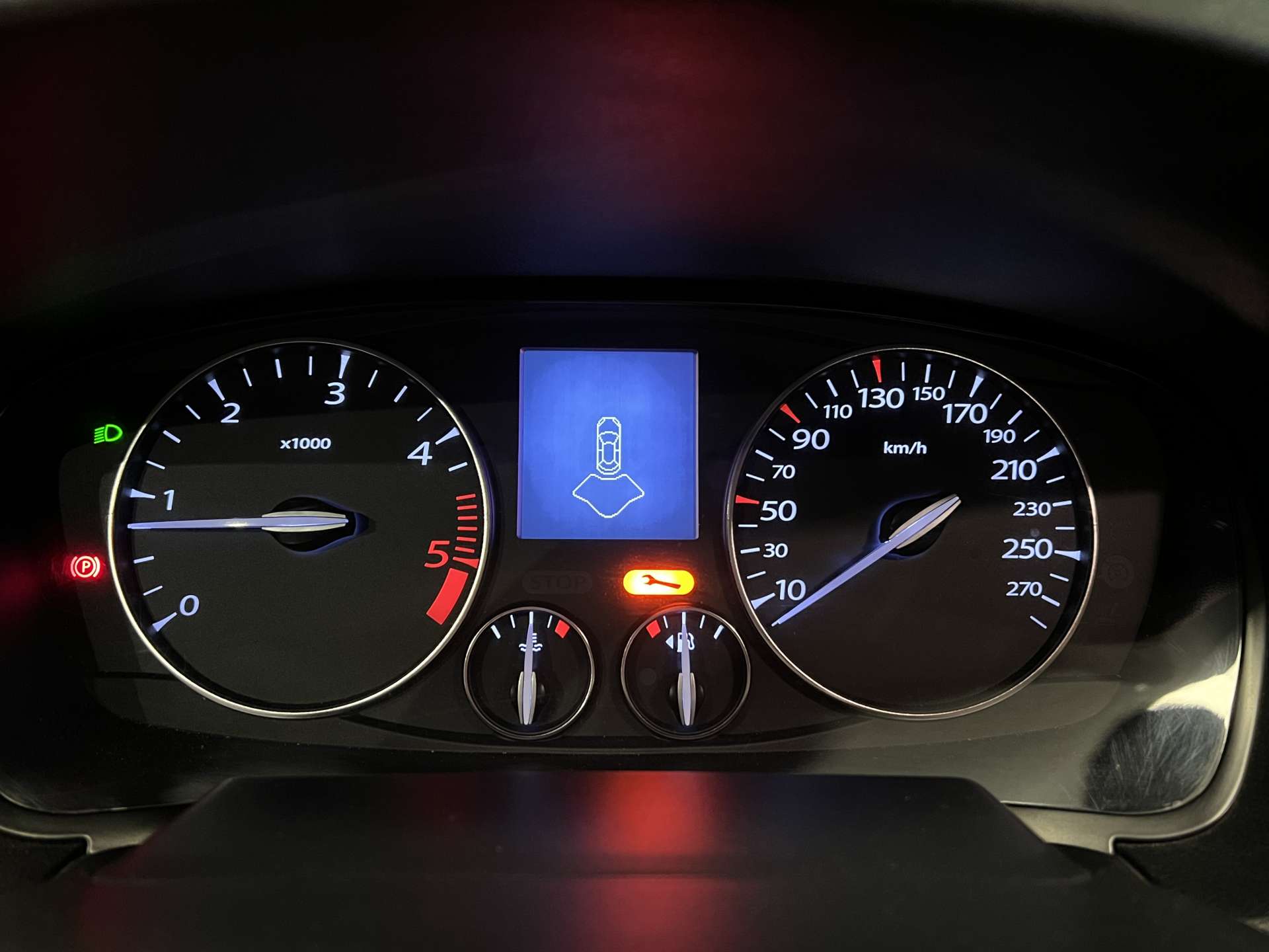 RENAULT LATITUDE 2.0 PRİVİLLAGE